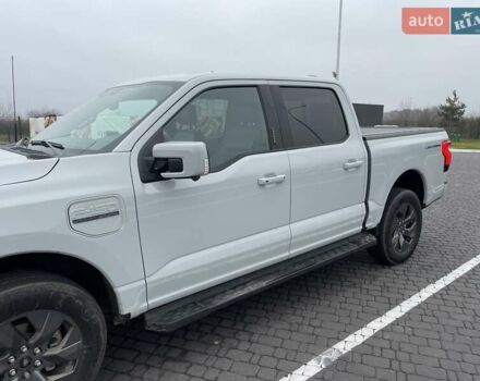 Белый Форд Ф-150, объемом двигателя 0 л и пробегом 15 тыс. км за 49500 $, фото 1 на Automoto.ua