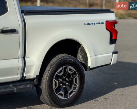 Білий Форд Ф-150, об'ємом двигуна 0 л та пробігом 14 тис. км за 45900 $, фото 7 на Automoto.ua