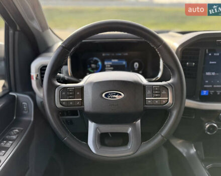 Білий Форд Ф-150, об'ємом двигуна 0 л та пробігом 14 тис. км за 45900 $, фото 19 на Automoto.ua