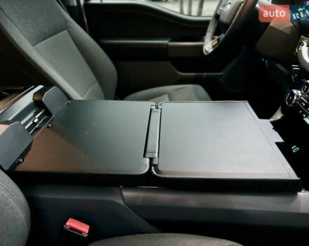 Белый Форд Ф-150, объемом двигателя 0 л и пробегом 6 тыс. км за 44900 $, фото 43 на Automoto.ua