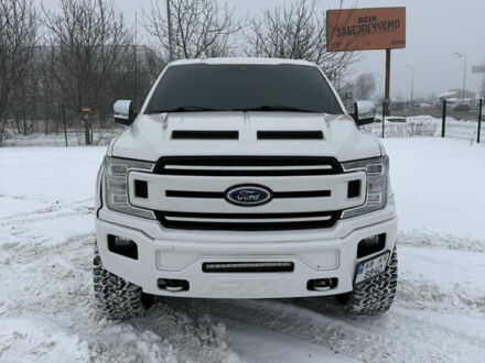 Білий Форд Ф-150, об'ємом двигуна 5 л та пробігом 160 тис. км за 52000 $, фото 1 на Automoto.ua