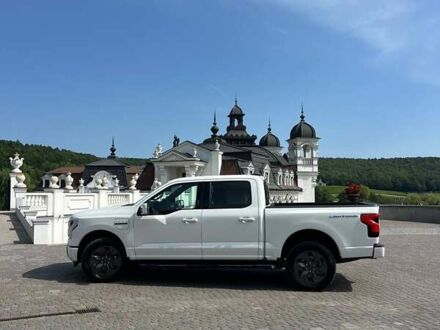 Белый Форд Ф-150, объемом двигателя 0 л и пробегом 39 тыс. км за 49000 $, фото 1 на Automoto.ua