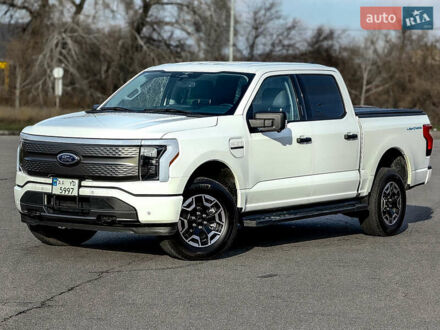 Белый Форд Ф-150, объемом двигателя 0 л и пробегом 14 тыс. км за 45900 $, фото 1 на Automoto.ua