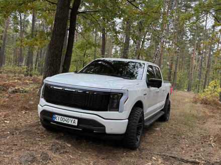 Форд Ф-150 2023 в Ирпене на Automoto.ua Белый Форд Ф-150, объемом двигателя 0 л и пробегом 37 тыс. км за 41000 $, фото 1 на Automoto.ua
