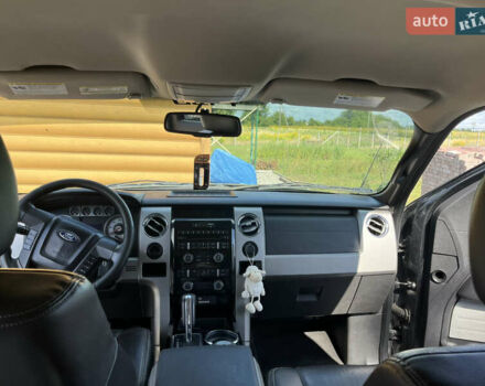 Черный Форд Ф-150, объемом двигателя 4.6 л и пробегом 230 тыс. км за 12000 $, фото 7 на Automoto.ua