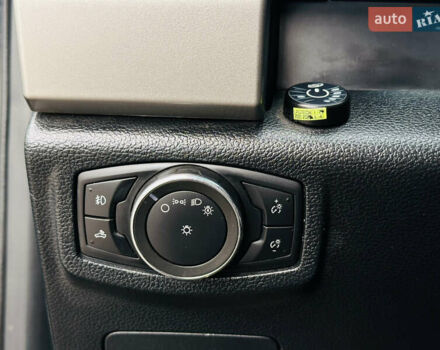 Форд Ф-150 2015 в Харькове на Automoto.ua Черный Форд Ф-150, объемом двигателя 5.03 л и пробегом 228 тыс. км за 23500 $, фото 36 на Automoto.ua