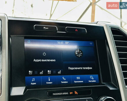 Форд Ф-150 2015 в Харькове на Automoto.ua Черный Форд Ф-150, объемом двигателя 5.03 л и пробегом 228 тыс. км за 23500 $, фото 32 на Automoto.ua