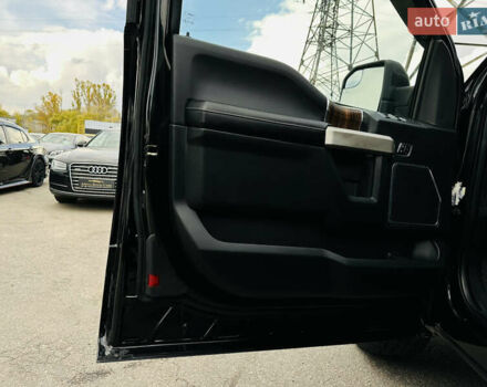 Форд Ф-150 2015 в Харькове на Automoto.ua Черный Форд Ф-150, объемом двигателя 5.03 л и пробегом 228 тыс. км за 23500 $, фото 15 на Automoto.ua