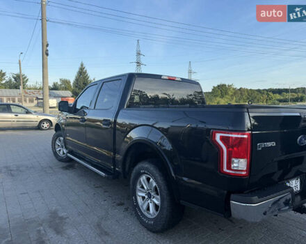 Черный Форд Ф-150, объемом двигателя 2.69 л и пробегом 100 тыс. км за 24500 $, фото 4 на Automoto.ua