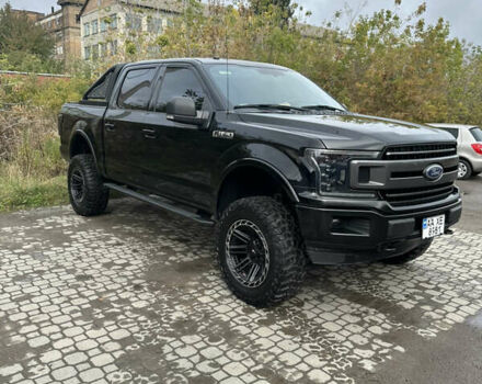 Форд Ф-150 2017 в Луцке на Automoto.ua Черный Форд Ф-150, объемом двигателя 2.69 л и пробегом 124 тыс. км за 34000 $, фото 2 на Automoto.ua
