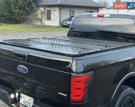 Черный Форд Ф-150, объемом двигателя 2.7 л и пробегом 190 тыс. км за 32500 $, фото 6 на Automoto.ua