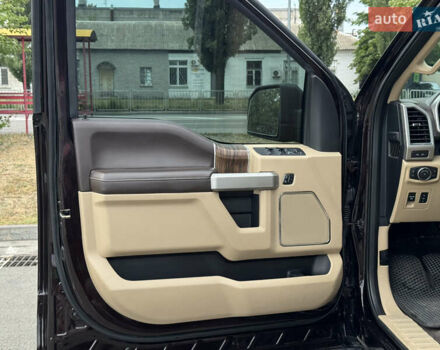 Черный Форд Ф-150, объемом двигателя 3.5 л и пробегом 130 тыс. км за 35499 $, фото 11 на Automoto.ua