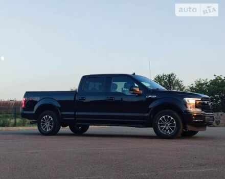 Чорний Форд Ф-150, об'ємом двигуна 5 л та пробігом 150 тис. км за 42000 $, фото 4 на Automoto.ua