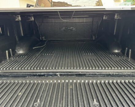 Черный Форд Ф-150, объемом двигателя 2.69 л и пробегом 94 тыс. км за 33000 $, фото 7 на Automoto.ua