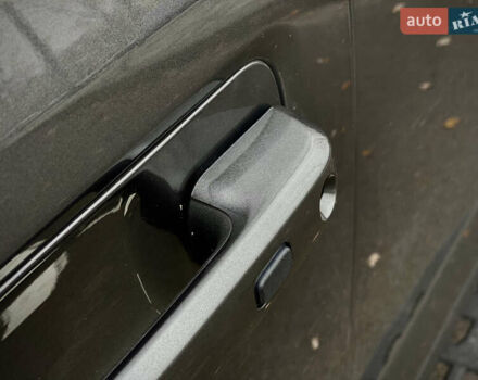 Черный Форд Ф-150, объемом двигателя 3.49 л и пробегом 50 тыс. км за 54990 $, фото 13 на Automoto.ua