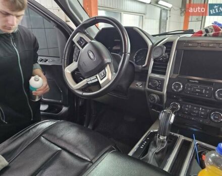 Черный Форд Ф-150, объемом двигателя 4.95 л и пробегом 110 тыс. км за 34500 $, фото 9 на Automoto.ua