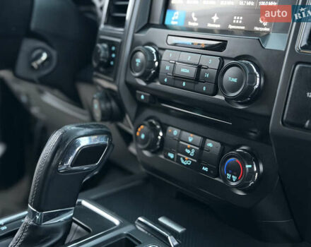 Черный Форд Ф-150, объемом двигателя 2.7 л и пробегом 190 тыс. км за 32500 $, фото 19 на Automoto.ua