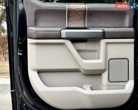 Форд Ф-150 2019 в Киеве на Automoto.ua Черный Форд Ф-150, объемом двигателя 3.5 л и пробегом 70 тыс. км за 61000 $, фото 80 на Automoto.ua