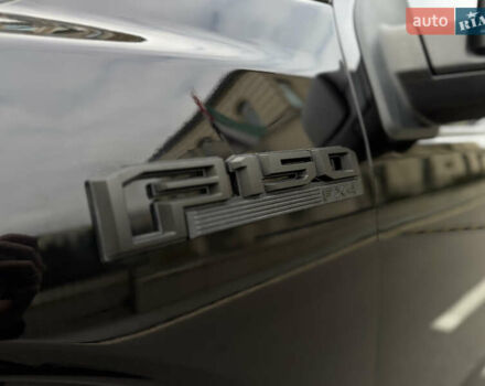 Черный Форд Ф-150, объемом двигателя 3.49 л и пробегом 71 тыс. км за 39900 $, фото 7 на Automoto.ua