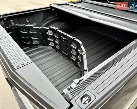 Форд Ф-150 2019 в Киеве на Automoto.ua Черный Форд Ф-150, объемом двигателя 3.5 л и пробегом 70 тыс. км за 61000 $, фото 37 на Automoto.ua