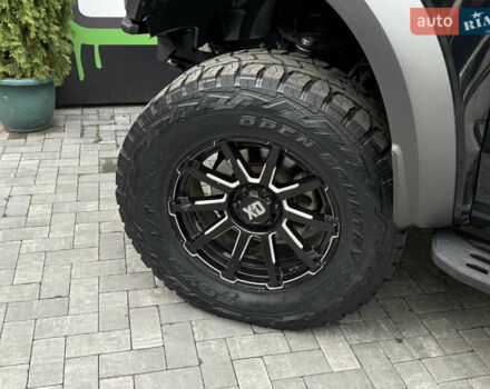 Форд Ф-150 2020 в Киеве на Automoto.ua Черный Форд Ф-150, объемом двигателя 3.49 л и пробегом 77 тыс. км за 63000 $, фото 58 на Automoto.ua