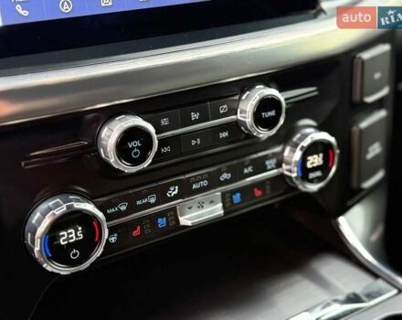 Черный Форд Ф-150, объемом двигателя 3.5 л и пробегом 64 тыс. км за 48888 $, фото 121 на Automoto.ua