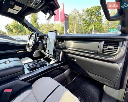 Форд Ф-150 2022 у Одесі на Automoto.ua Чорний Форд Ф-150, об'ємом двигуна 0 л та пробігом 13 тис. км за 57000 $, фото 69 на Automoto.ua