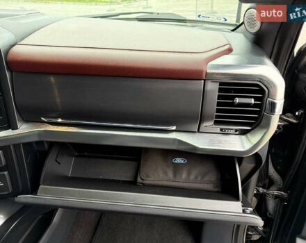 Черный Форд Ф-150, объемом двигателя 3.5 л и пробегом 64 тыс. км за 48888 $, фото 144 на Automoto.ua