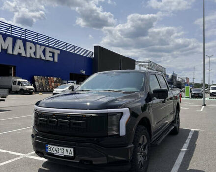 Форд Ф-150 2022 в Полтаве на Automoto.ua Черный Форд Ф-150, объемом двигателя 0 л и пробегом 22 тыс. км за 50000 $, фото 2 на Automoto.ua