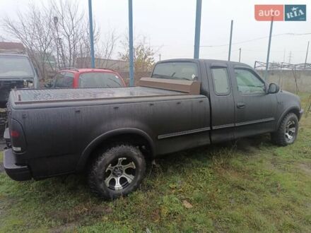 Чорний Форд Ф-150, об'ємом двигуна 5.4 л та пробігом 100 тис. км за 4100 $, фото 1 на Automoto.ua