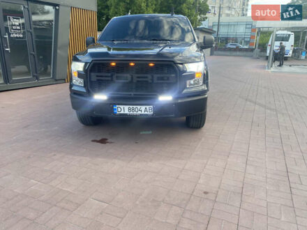 Форд Ф-150 2015 в Ровно на Automoto.ua Черный Форд Ф-150, объемом двигателя 5.03 л и пробегом 165 тыс. км за 19555 $, фото 1 на Automoto.ua
