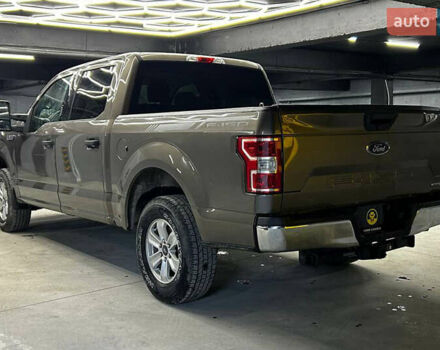 Коричневый Форд Ф-150, объемом двигателя 2.69 л и пробегом 133 тыс. км за 31800 $, фото 3 на Automoto.ua