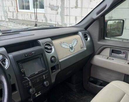 Красный Форд Ф-150, объемом двигателя 5.4 л и пробегом 97 тыс. км за 18000 $, фото 5 на Automoto.ua