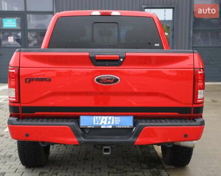 Красный Форд Ф-150, объемом двигателя 2.7 л и пробегом 157 тыс. км за 26000 $, фото 5 на Automoto.ua