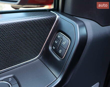 Красный Форд Ф-150, объемом двигателя 3.5 л и пробегом 70 тыс. км за 89900 $, фото 14 на Automoto.ua