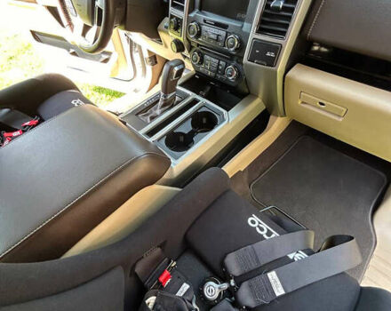 Форд Ф-150, объемом двигателя 5 л и пробегом 50 тыс. км за 173697 $, фото 5 на Automoto.ua