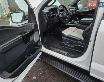 Форд Ф-150, объемом двигателя 0 л и пробегом 33 тыс. км за 49500 $, фото 28 на Automoto.ua