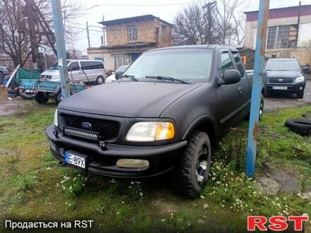 Форд Ф-150, объемом двигателя 5.4 л и пробегом 0 тыс. км за 4000 $, фото 1 на Automoto.ua