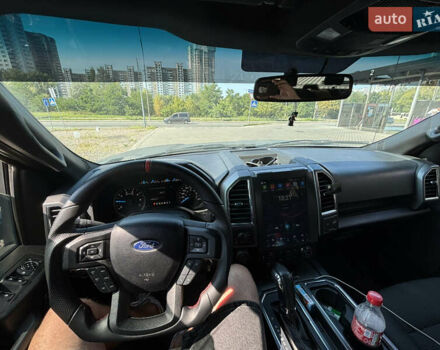 Серый Форд Ф-150, объемом двигателя 5 л и пробегом 55 тыс. км за 26000 $, фото 11 на Automoto.ua