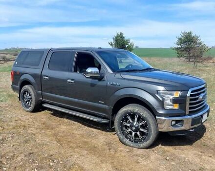 Сірий Форд Ф-150, об'ємом двигуна 2.69 л та пробігом 125 тис. км за 30000 $, фото 13 на Automoto.ua