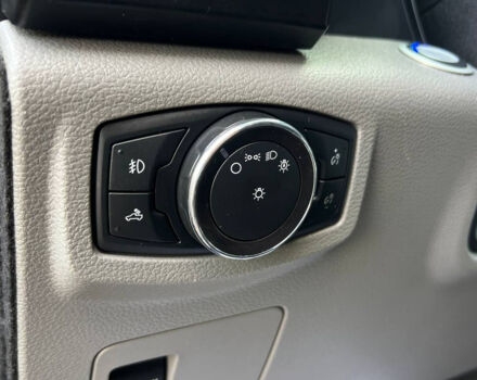 Сірий Форд Ф-150, об'ємом двигуна 3.3 л та пробігом 102 тис. км за 39500 $, фото 11 на Automoto.ua