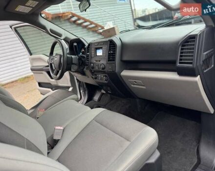 Серый Форд Ф-150, объемом двигателя 2.7 л и пробегом 207 тыс. км за 17500 $, фото 34 на Automoto.ua