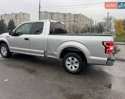 Серый Форд Ф-150, объемом двигателя 2.7 л и пробегом 207 тыс. км за 17500 $, фото 2 на Automoto.ua