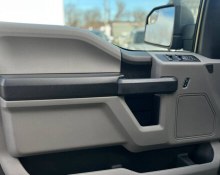 Сірий Форд Ф-150, об'ємом двигуна 3.3 л та пробігом 102 тис. км за 39500 $, фото 6 на Automoto.ua