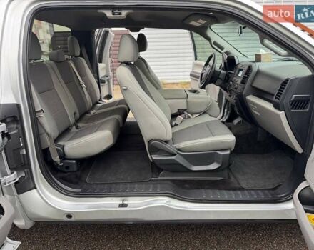 Серый Форд Ф-150, объемом двигателя 2.7 л и пробегом 207 тыс. км за 17500 $, фото 27 на Automoto.ua