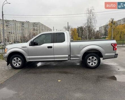 Серый Форд Ф-150, объемом двигателя 2.7 л и пробегом 207 тыс. км за 17500 $, фото 1 на Automoto.ua