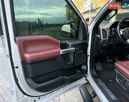 Форд Ф-150 2018 в Киеве на Automoto.ua Серый Форд Ф-150, объемом двигателя 3 л и пробегом 90 тыс. км за 44000 $, фото 9 на Automoto.ua