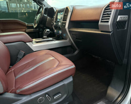 Форд Ф-150 2018 в Киеве на Automoto.ua Серый Форд Ф-150, объемом двигателя 3 л и пробегом 90 тыс. км за 44000 $, фото 17 на Automoto.ua