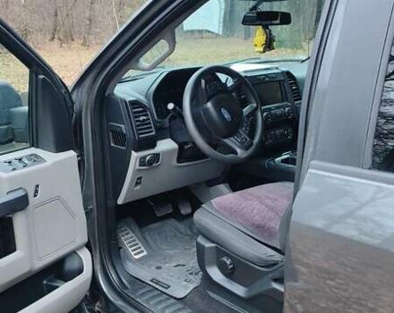 Сірий Форд Ф-150, об'ємом двигуна 2.7 л та пробігом 137 тис. км за 25800 $, фото 13 на Automoto.ua