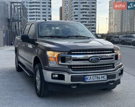 Форд Ф-150 2018 в Киеве на Automoto.ua Серый Форд Ф-150, объемом двигателя 2.7 л и пробегом 67 тыс. км за 34750 $, фото 92 на Automoto.ua